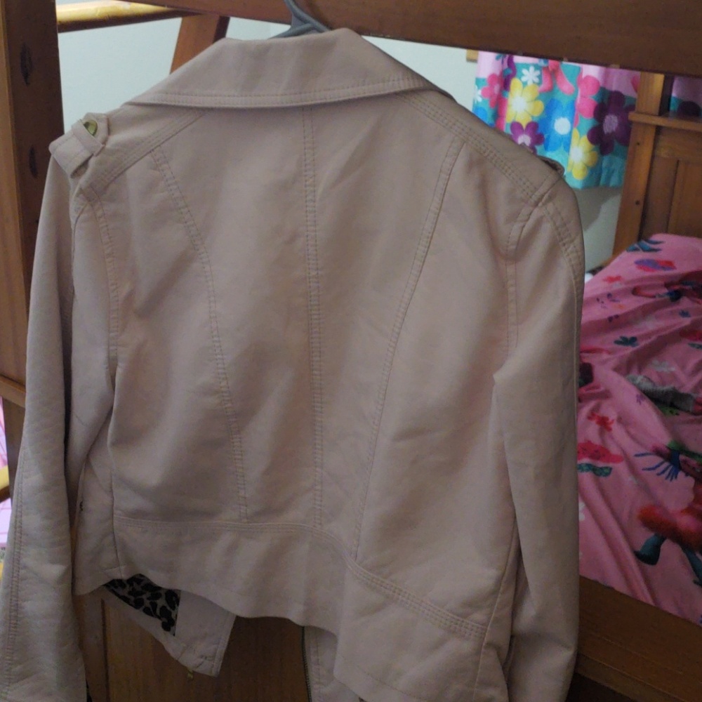 Jacket - Picture 3 of 3